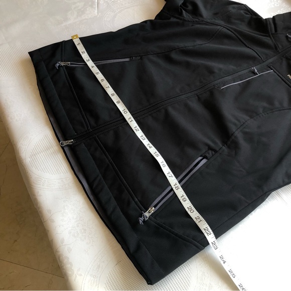 Free Country Black Hiking Outdoors Jacket Coat Inner Faux Fur Women’s Size XL - Picture 11 of 16